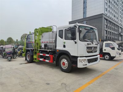 餐廚垃圾車(chē)，收集運(yùn)輸剩飯剩菜泔水垃圾我擔(dān)當(dāng)，干濕分離我本領(lǐng)大