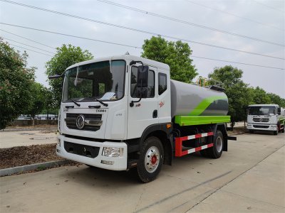 杭州用戶喜提12方灑水車(chē)，澆花、澆樹(shù)、綠化噴灑功能全